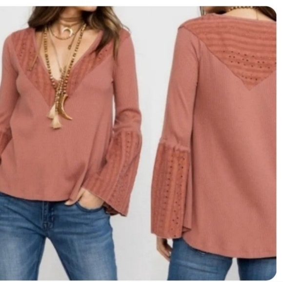 Free People Parisian Nights Women SZ S bell sleeve multi media top Mauve thermal - Picture 1 of 12